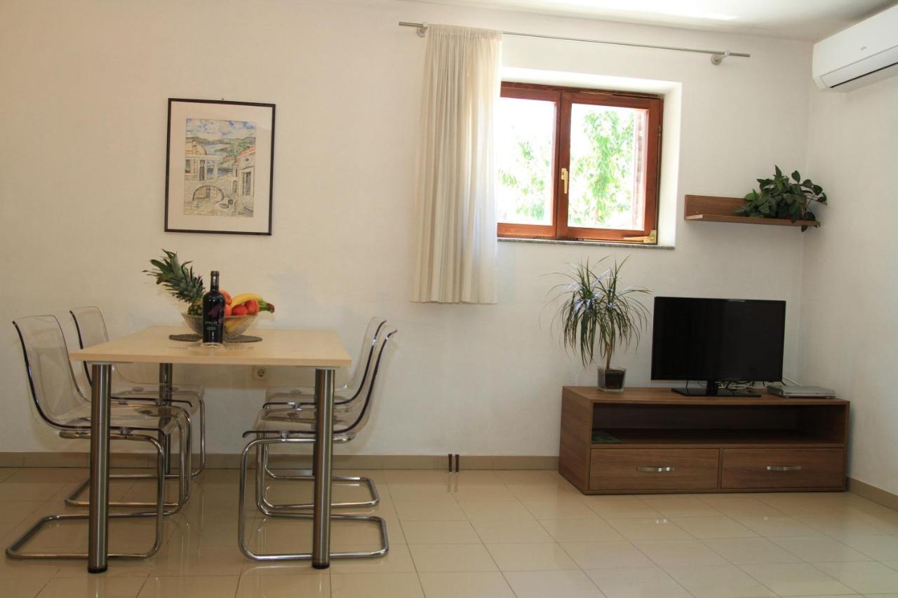 Holiday Apartment Rokov Zadar Exterior photo